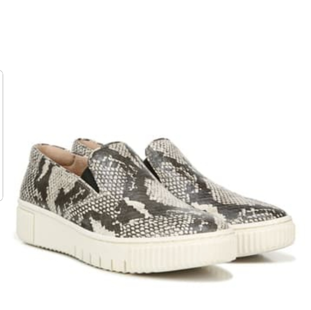 Soul Tia 2 Ivory Snakeskin szs 8.5/9.5
